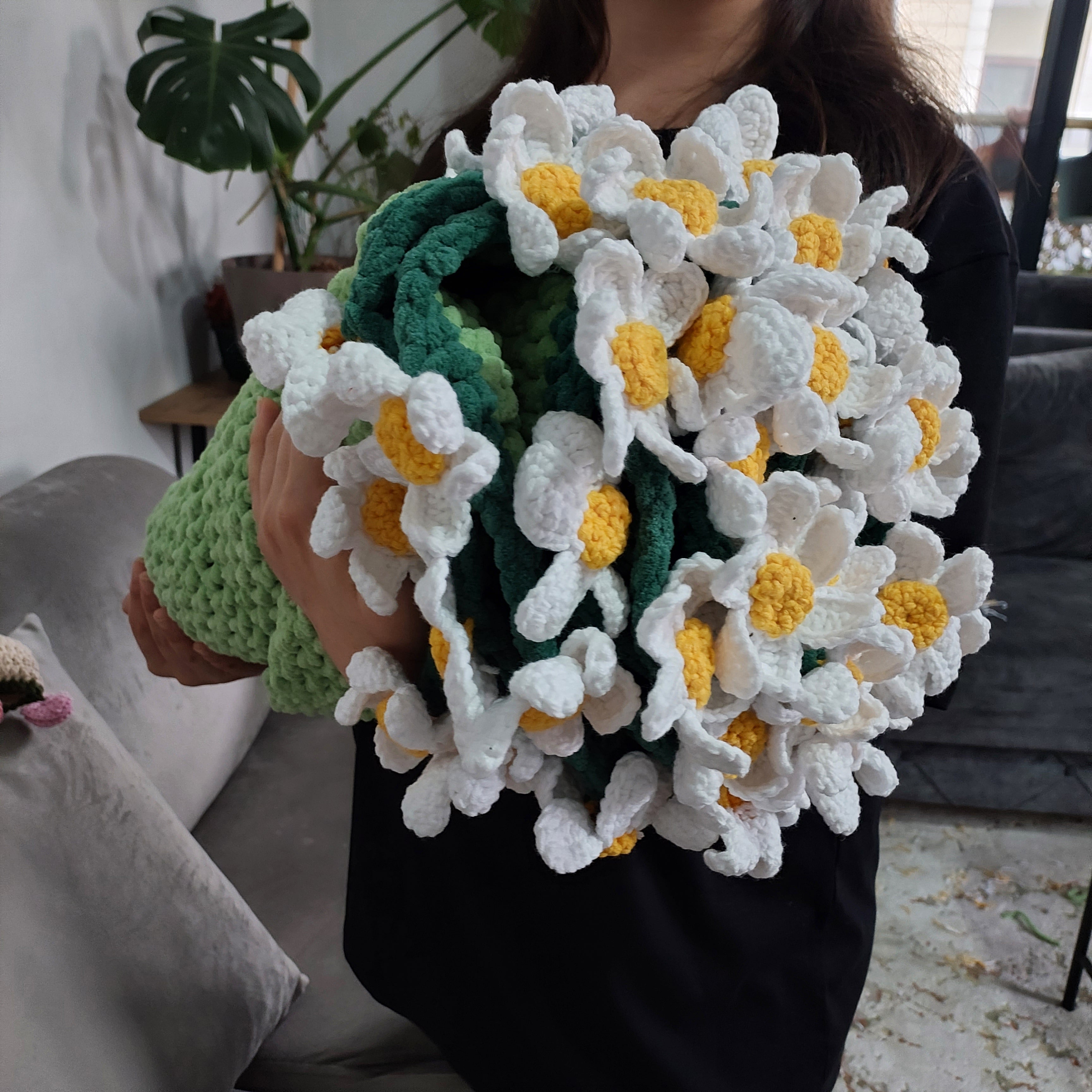 El Yapımı Papatya Kadife Buket Battaniye - Tasarım Ürün (80 cm - 100 cm - 120 cm)