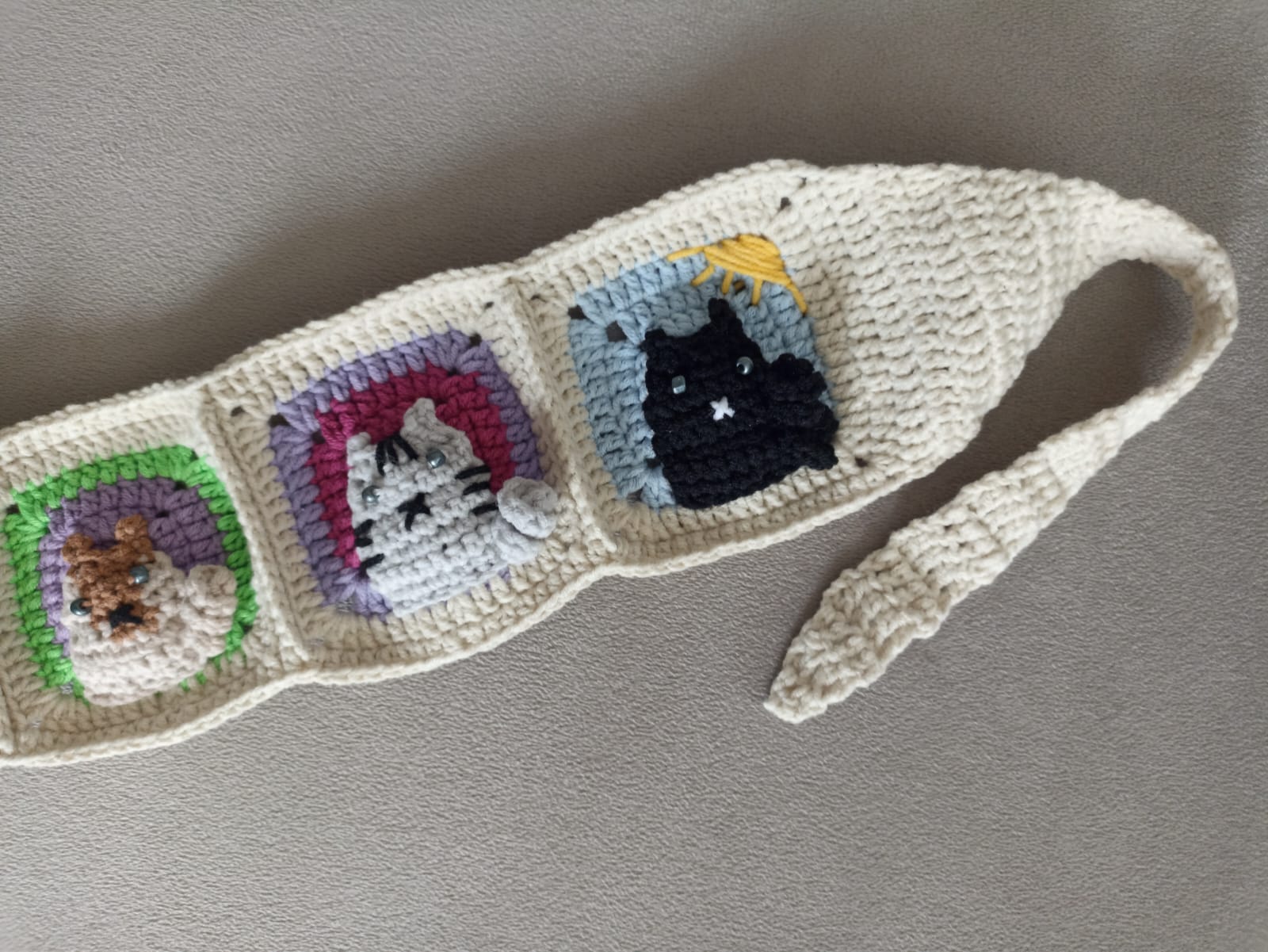 Gece & Gündüz Kedi Motifli Örgü Saç Bandı / Bandana