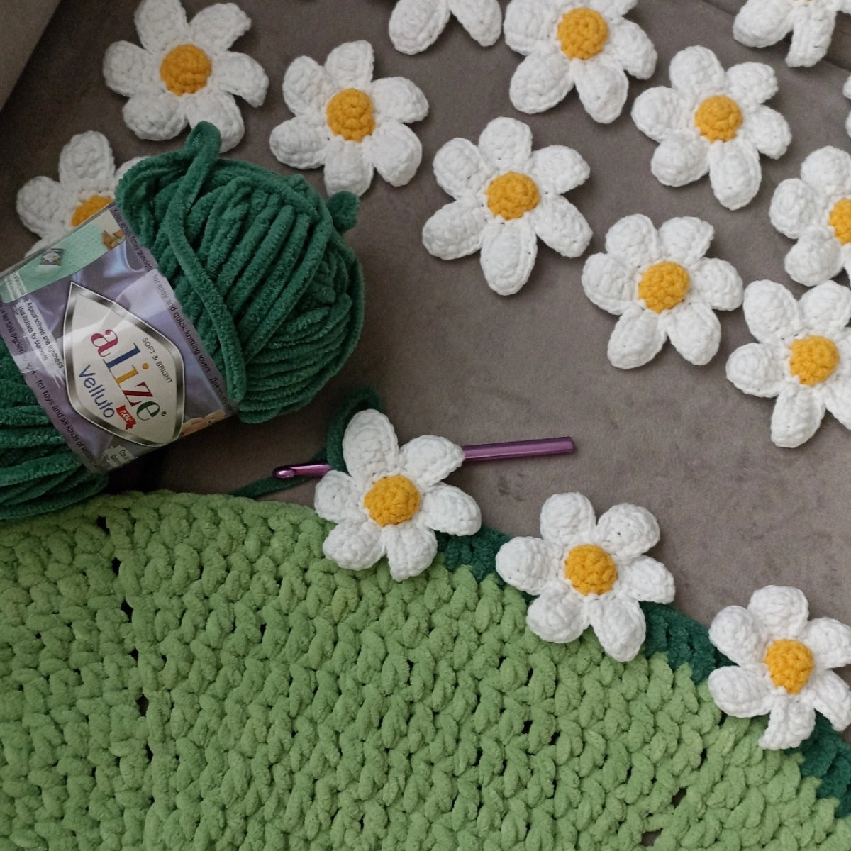 El Yapımı Papatya Kadife Buket Battaniye - Tasarım Ürün (80 cm - 100 cm - 120 cm)