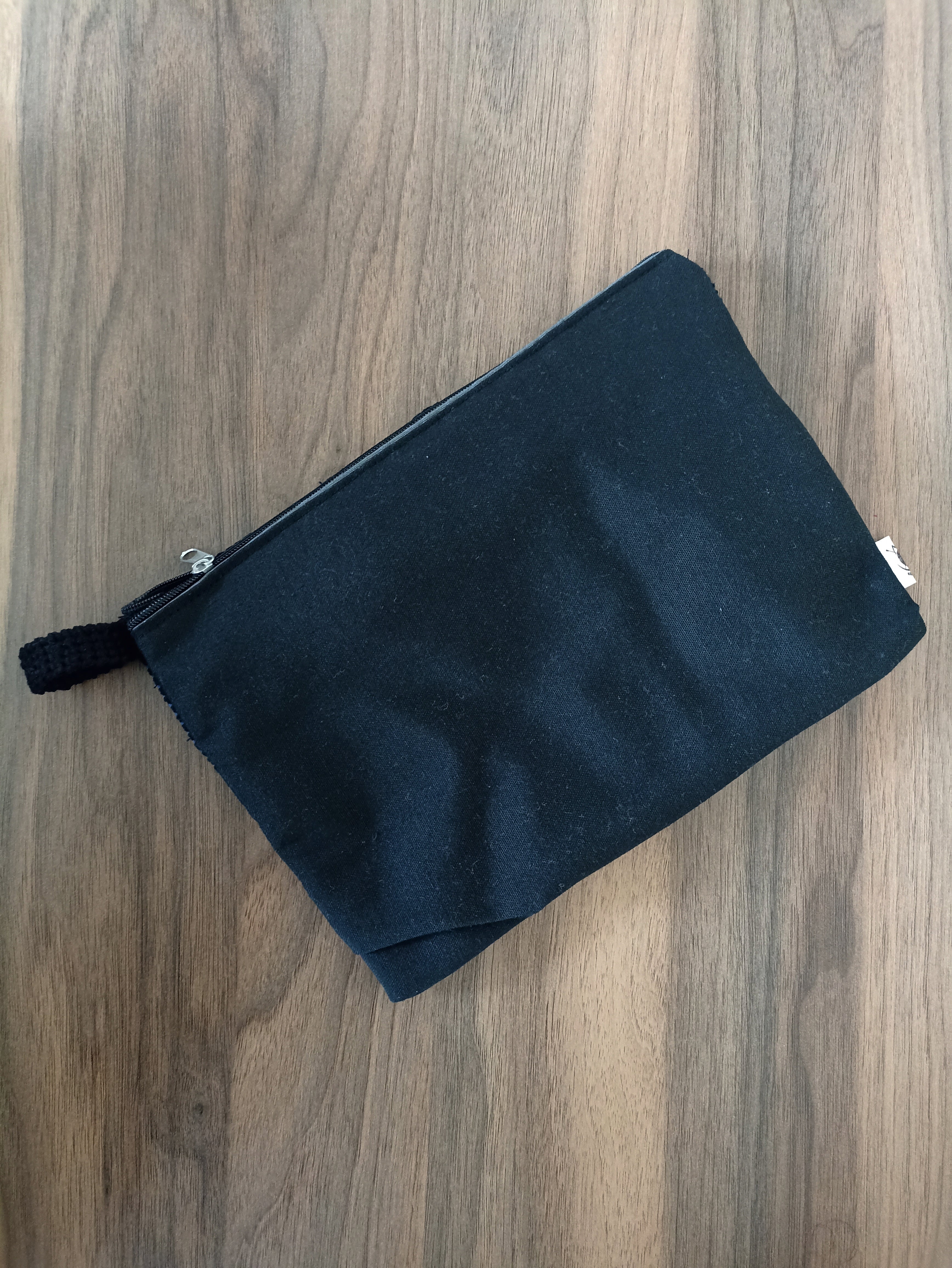 Kedili Örgü Makyaj Çantası/Kalemlik/Tablet Çantası