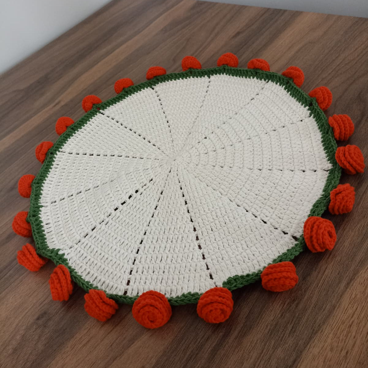 El Yapımı Kırmızı Gül Buket Battaniye