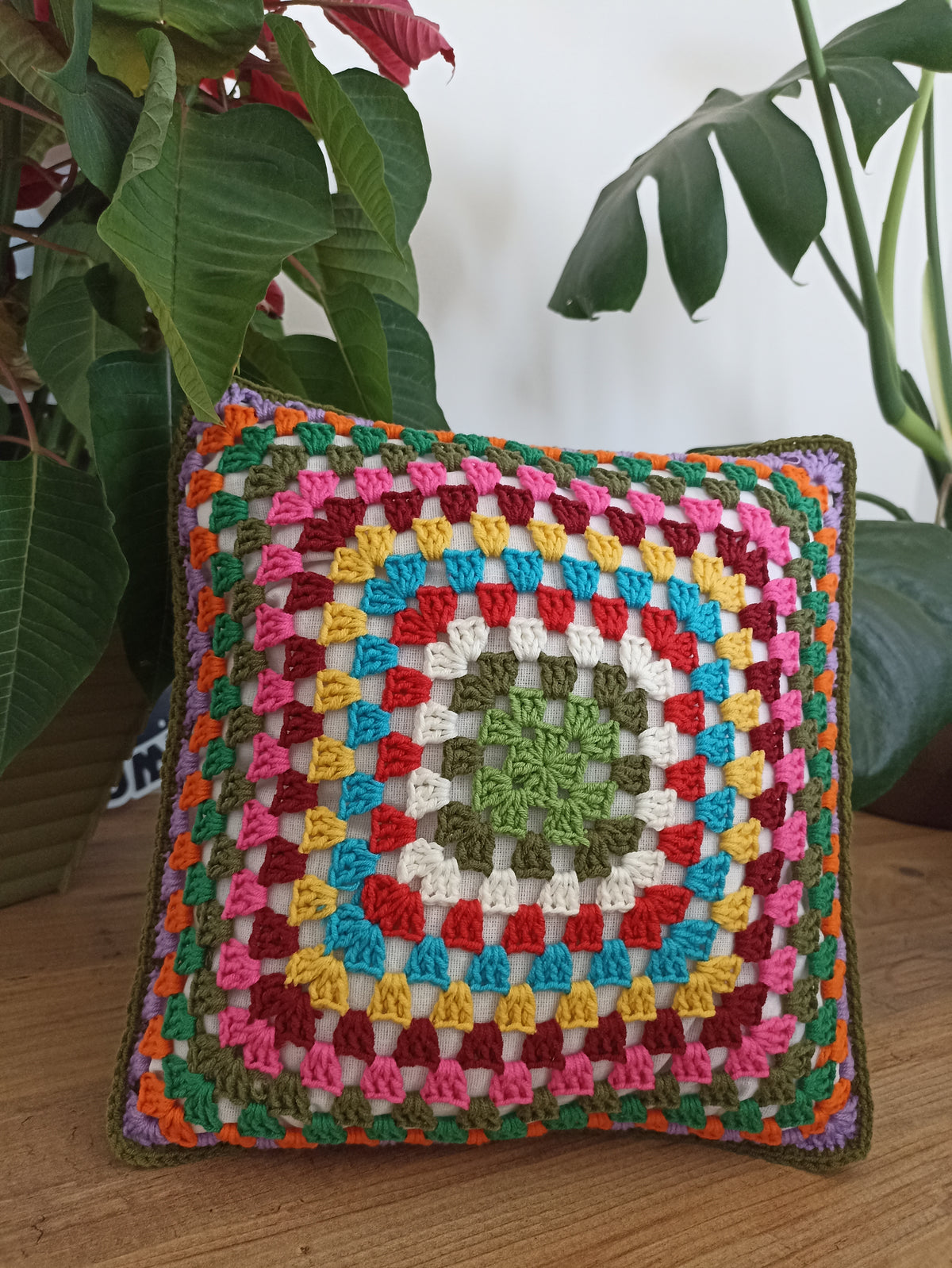 Granny Square Örgü Kırlent Kılıfı - 10 Farklı Model Seçeneği - Tığ İşi Motifli Kırlent Kılıfı - Karışık Renkli El Örgüsü Kırlent Kılıfı