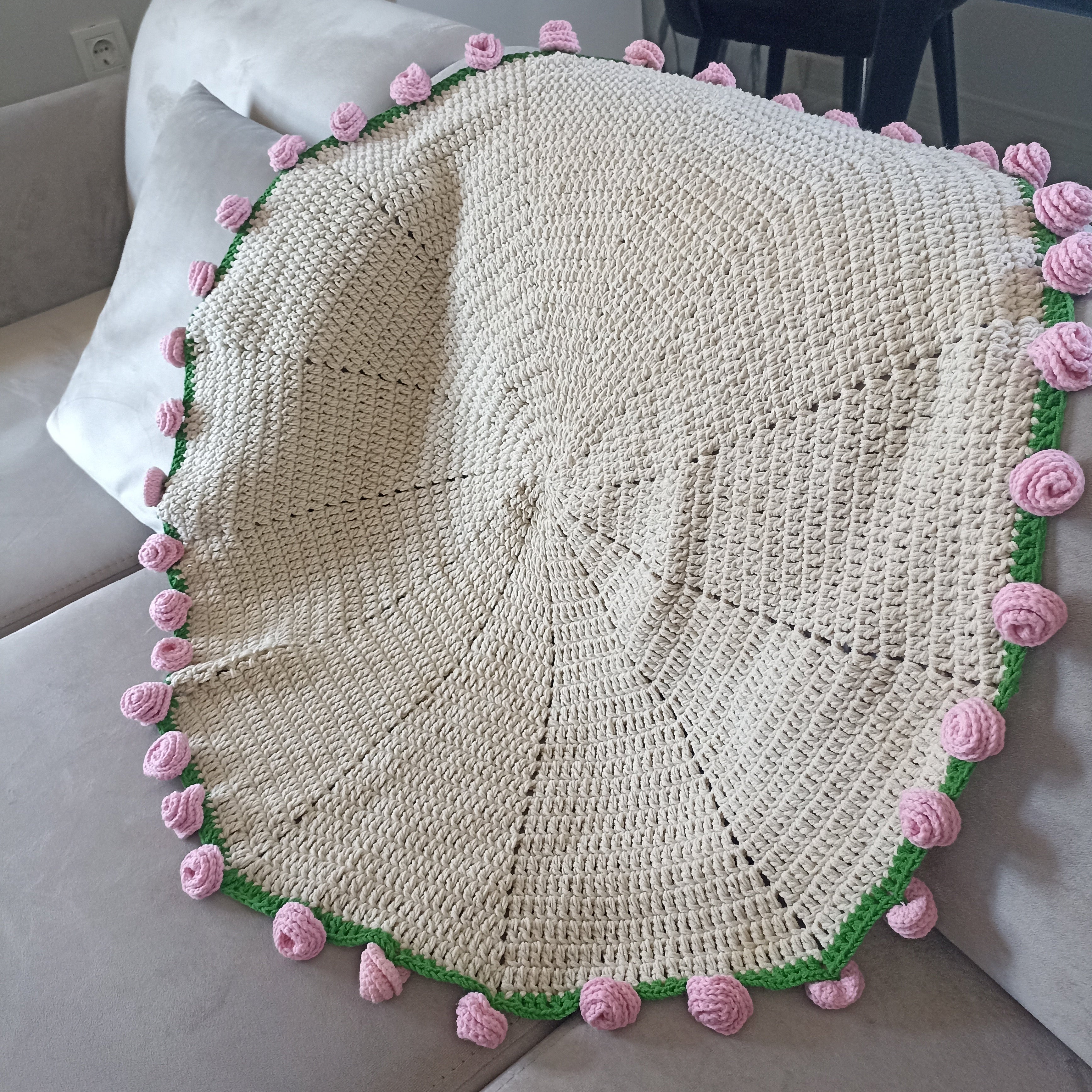 El Yapımı Pembe Gül Buket Battaniye