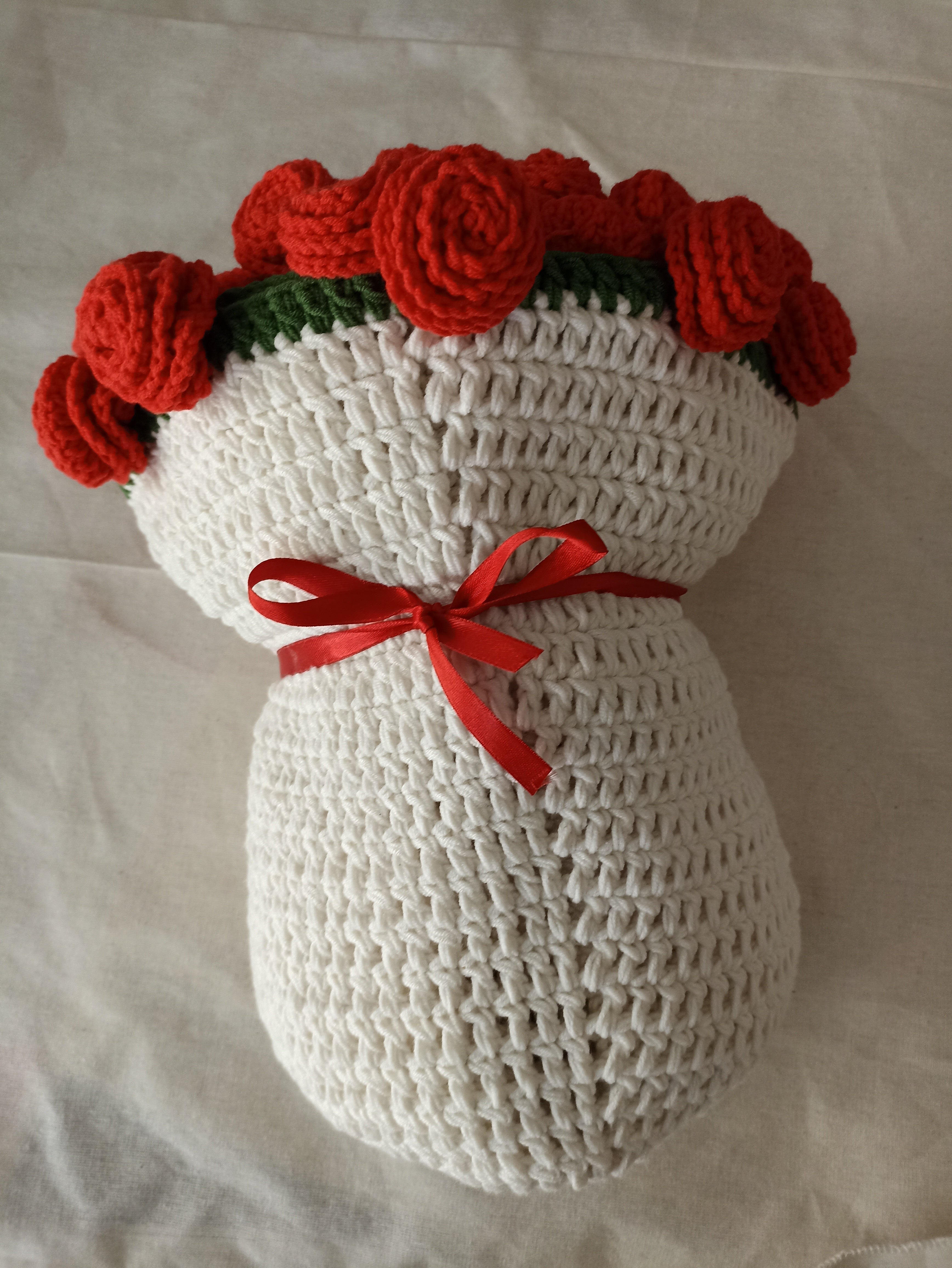 El Yapımı Kırmızı Gül Buket Battaniye