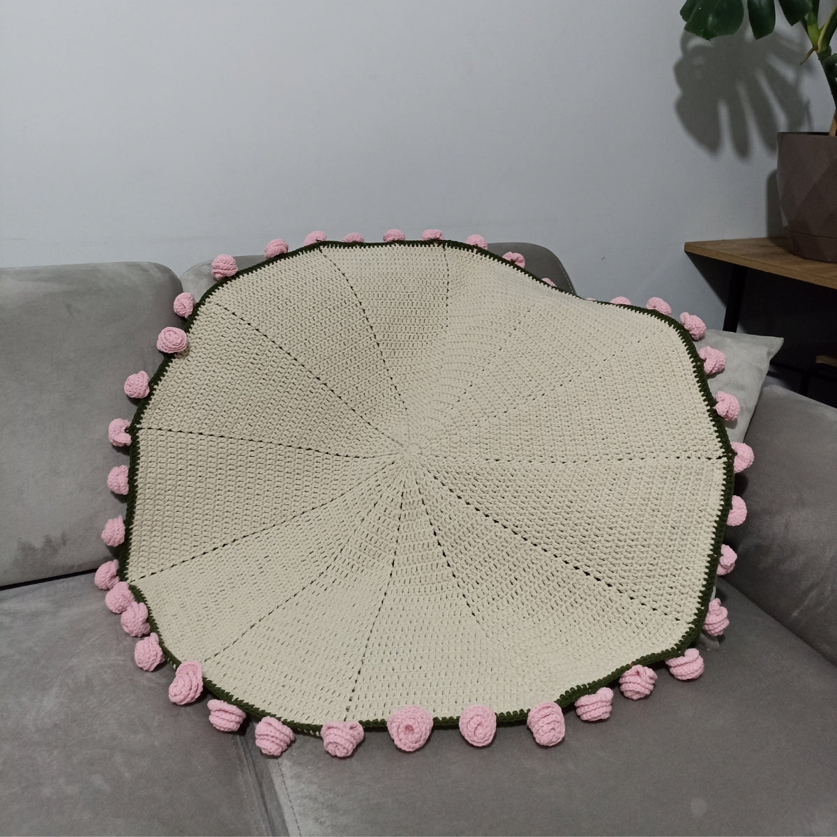 Handmade Crochet Pink Rose Bouquet Blanket