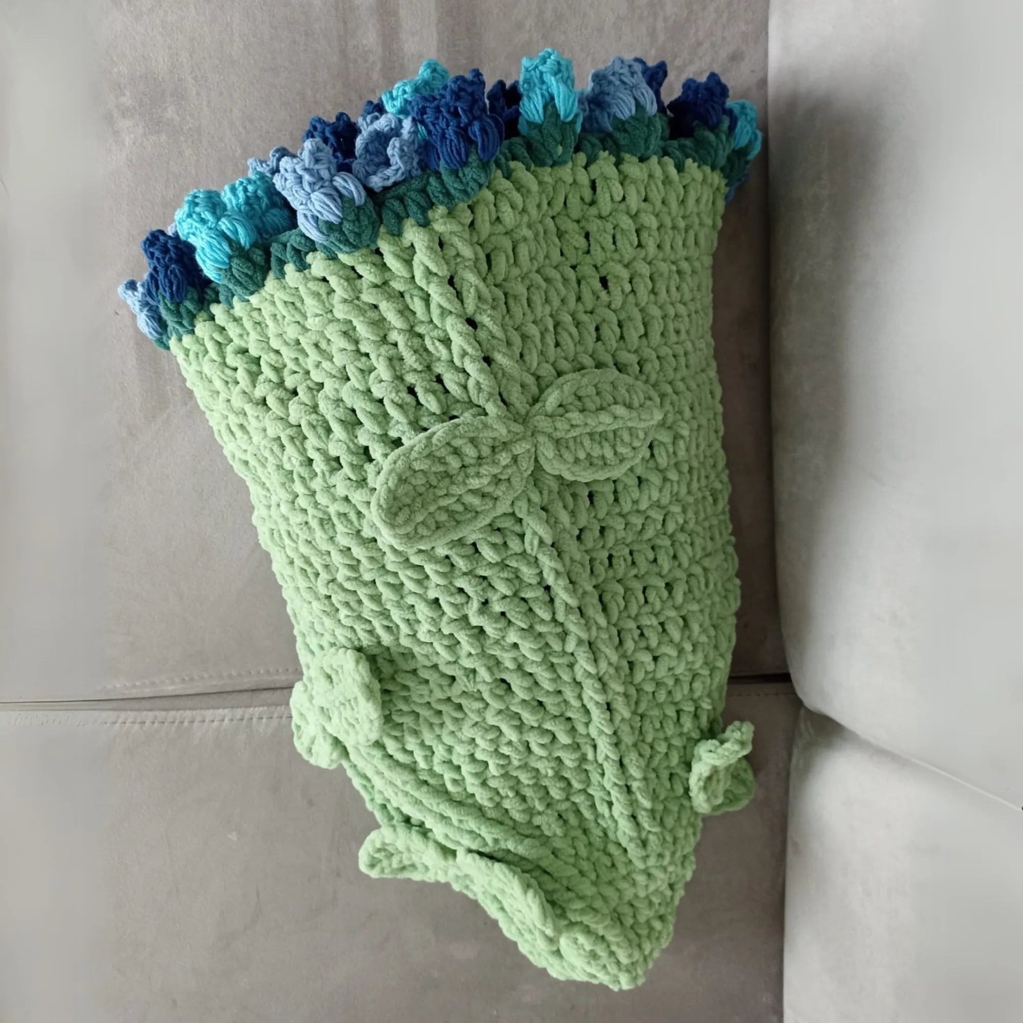 Handmade Crochet Daisy Bouquet Blanket (80 cm - 100 cm - 120 cm)