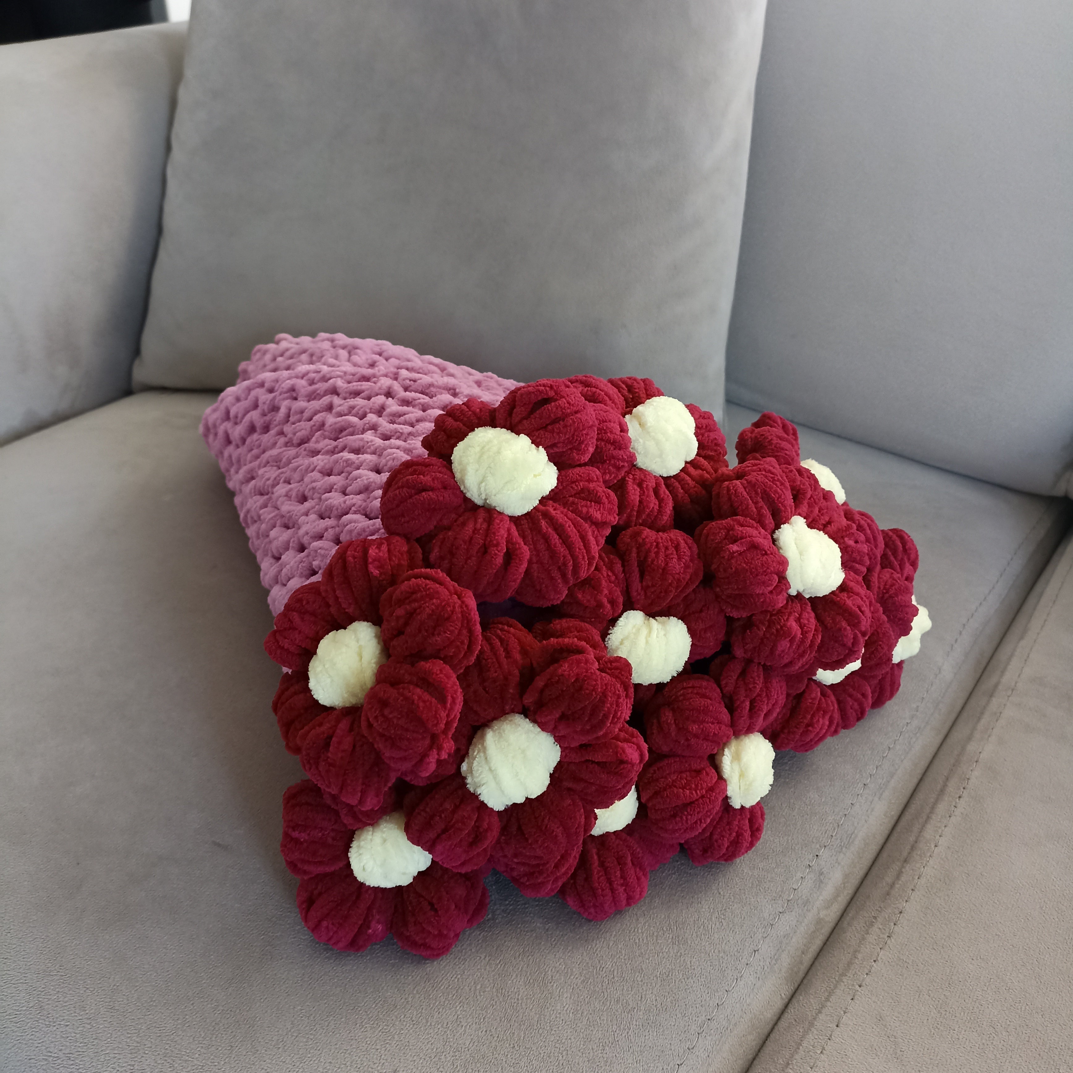 Puf Papatya Pofuduk Buket Battaniye - Örgü Buket Battaniye (80 cm)