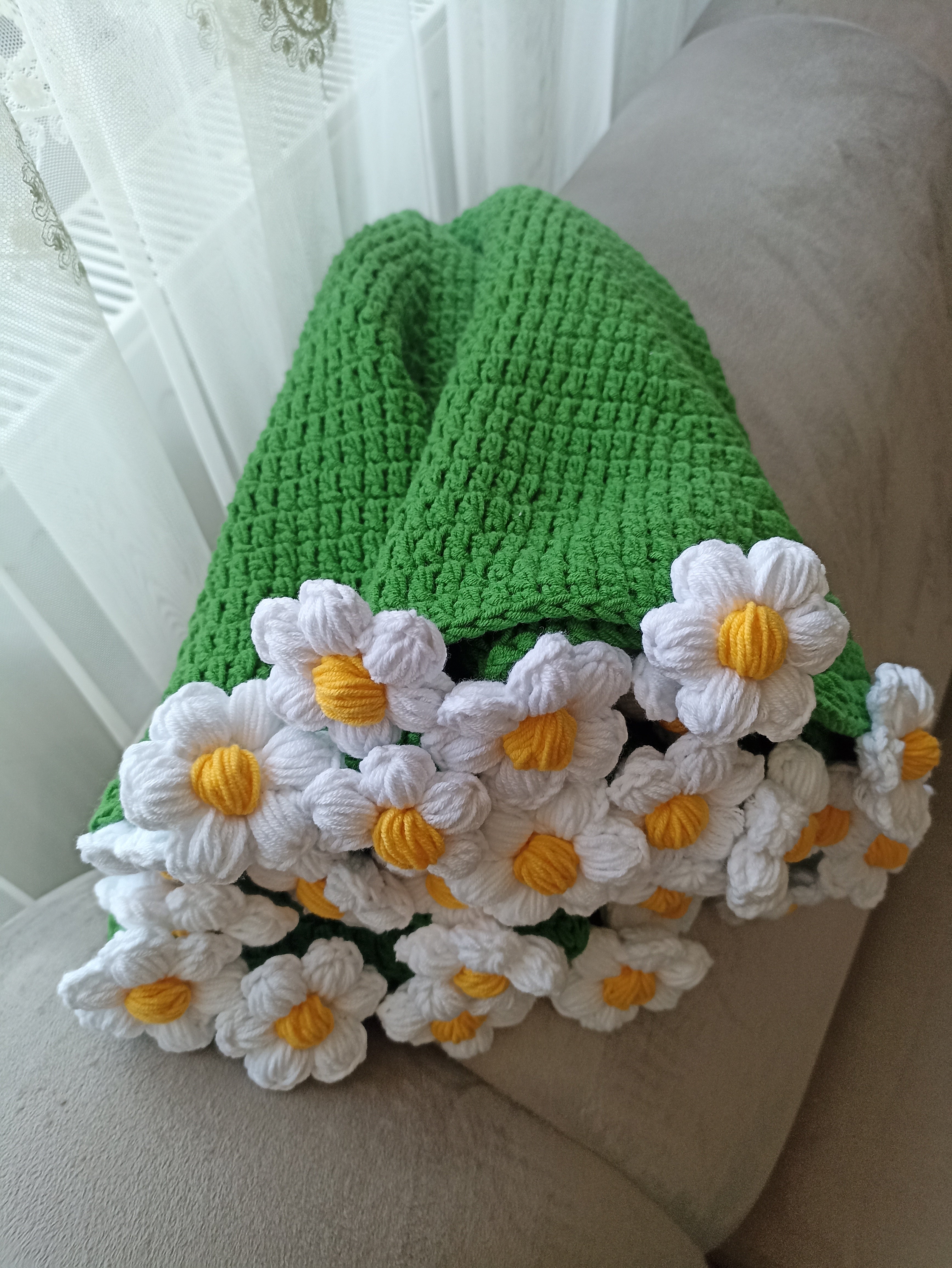 El Yapımı Puf Papatya Buket Battaniye