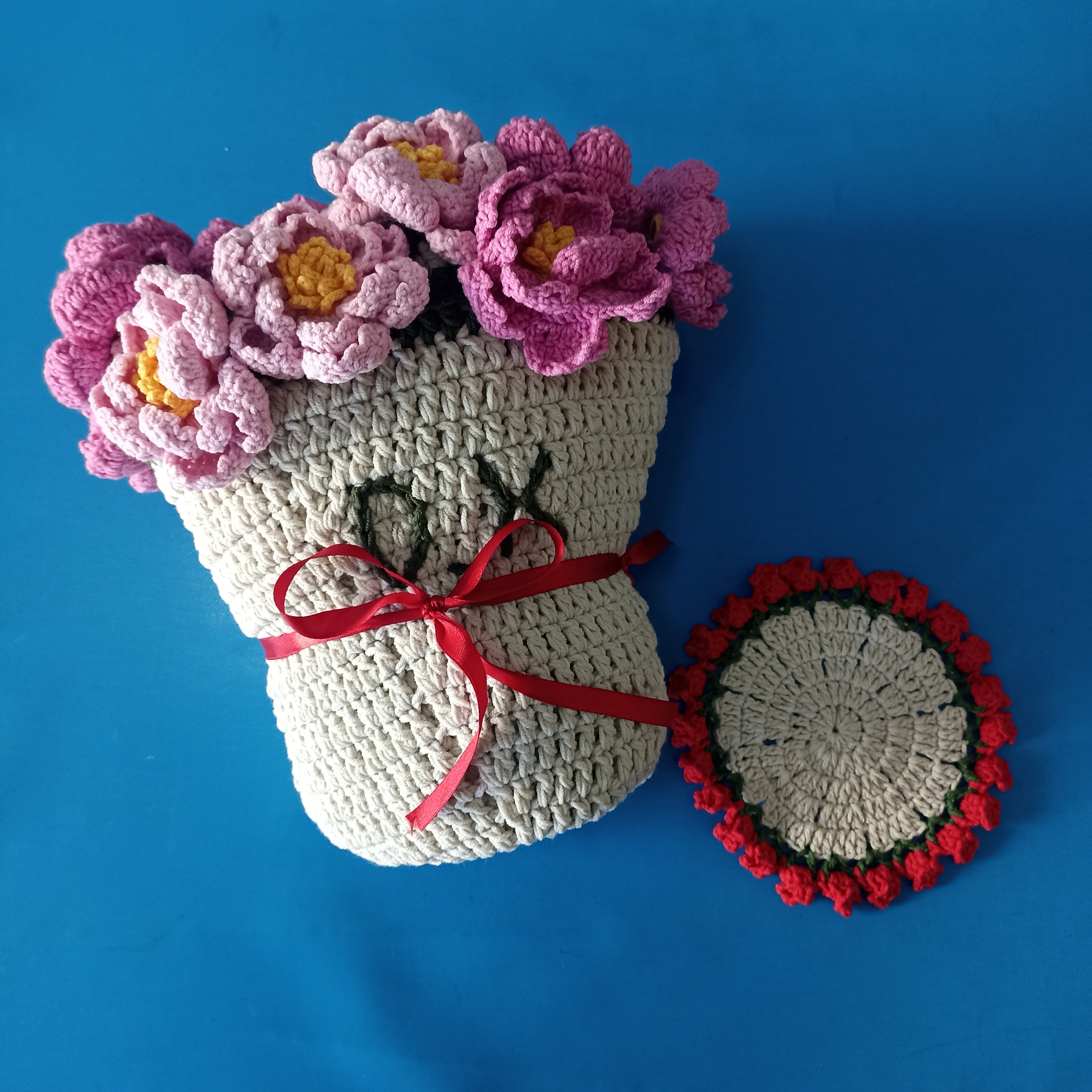 El Yapımı Pembe Tonlu Şakayık Buket Battaniye - 40 cm/80 cm