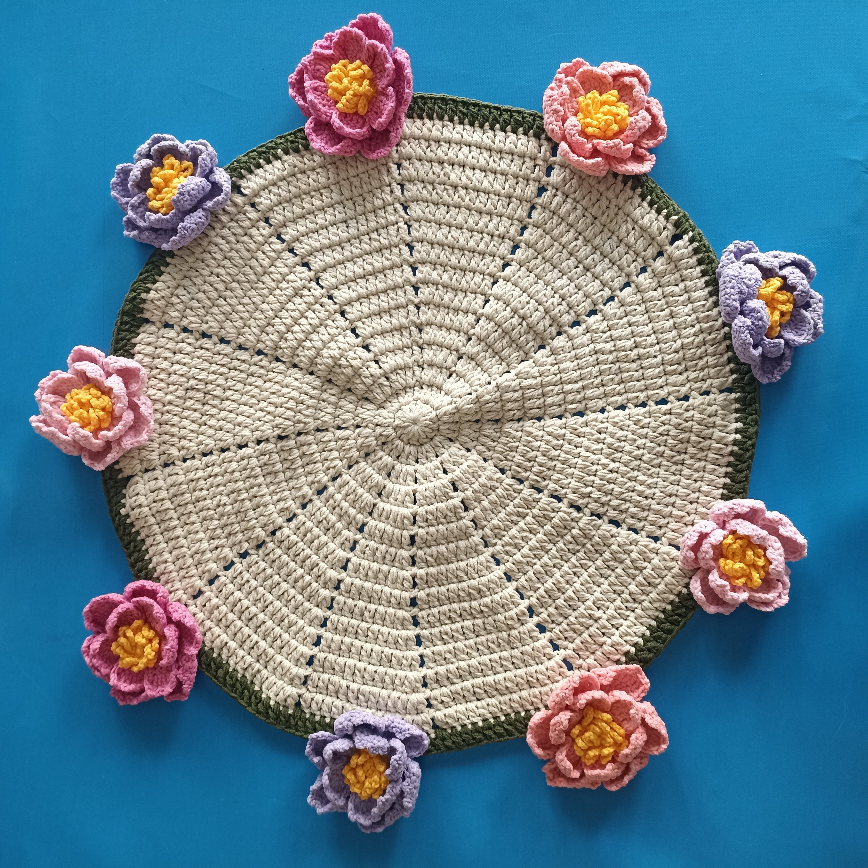 El Yapımı Pembe-Mor Karışık Renkli Şakayık Buket Battaniye - 40cm/80cm