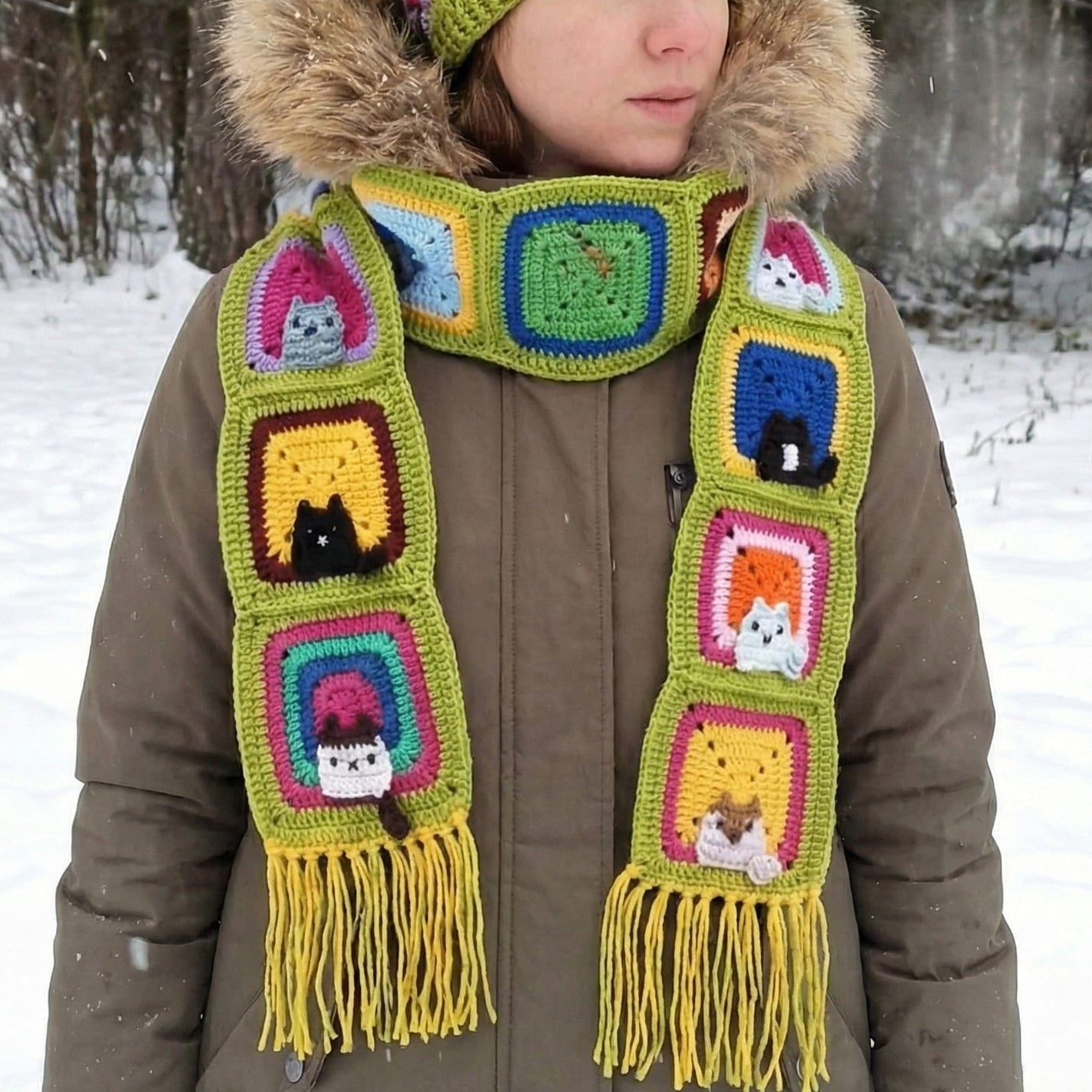 Kedi Motifli Örgü Atkı - Fıstık Yeşili - El Örgüsü Kedili Atkı - Kedi Temalı Kışlık Atkı