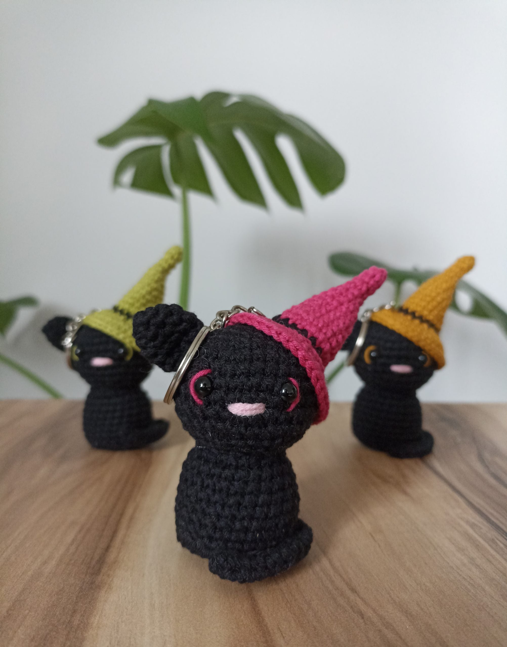 Cadı Şapkalı Kedi Amigurumi Anahtarlık/Çanta Süsü