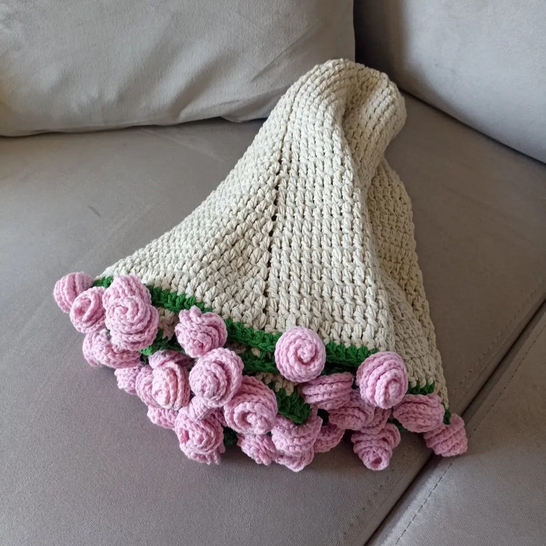 El Yapımı Pembe Gül Buket Battaniye