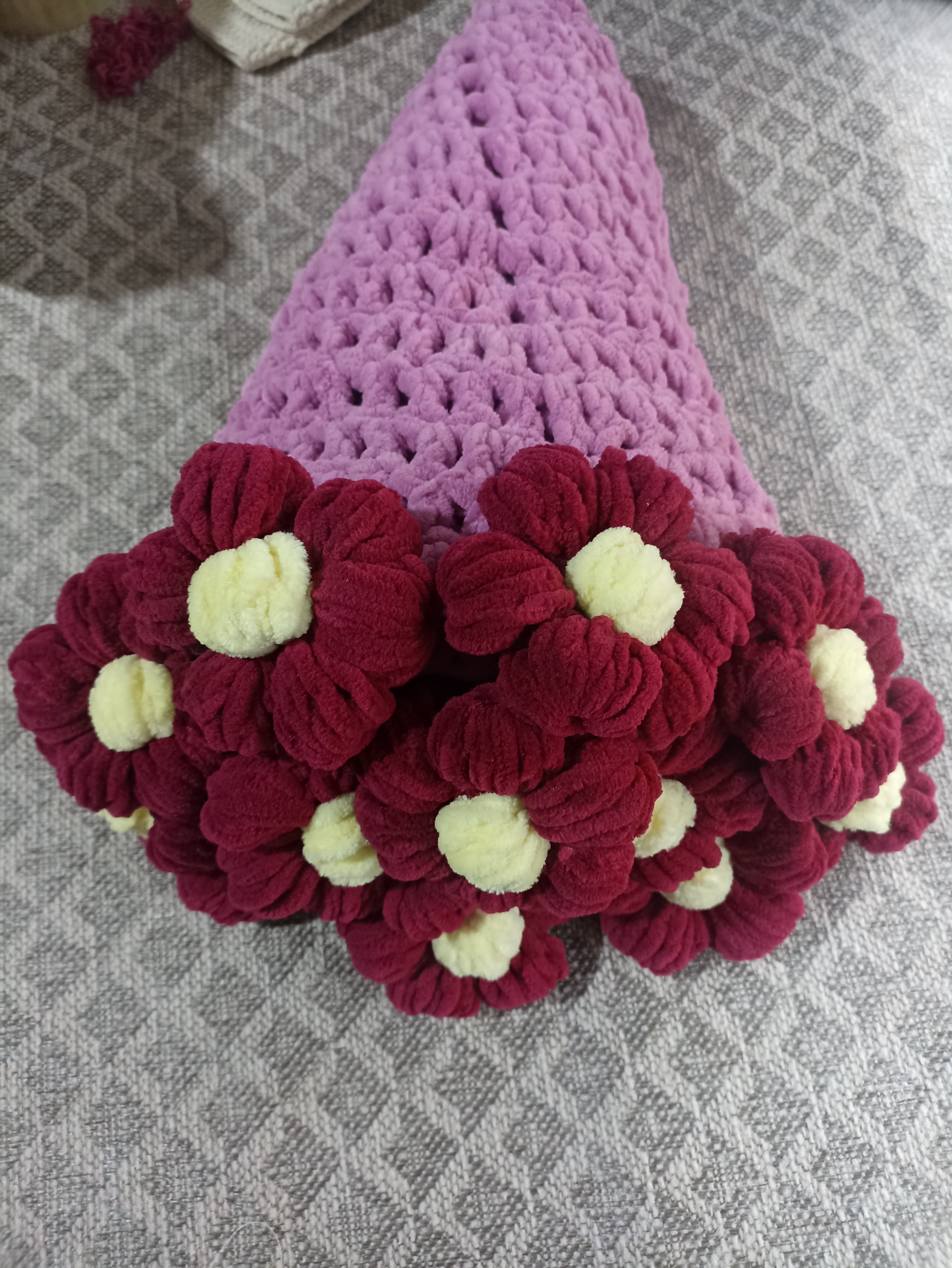 Handmade Crochet Daisy Bouquet Blanket (80 cm - 100 cm - 120 cm)