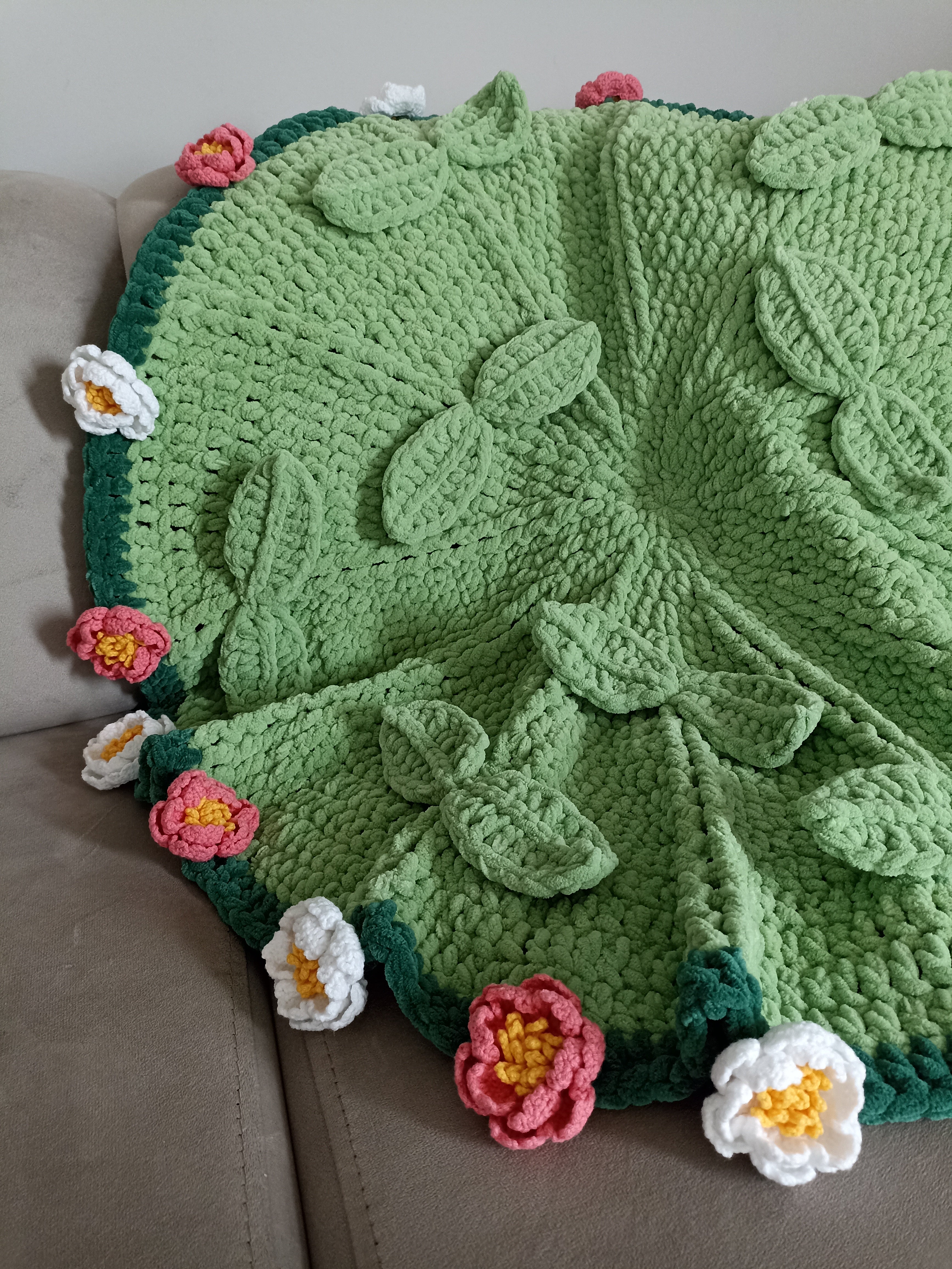 Handmade Crochet Daisy Bouquet Blanket (80 cm - 100 cm - 120 cm)