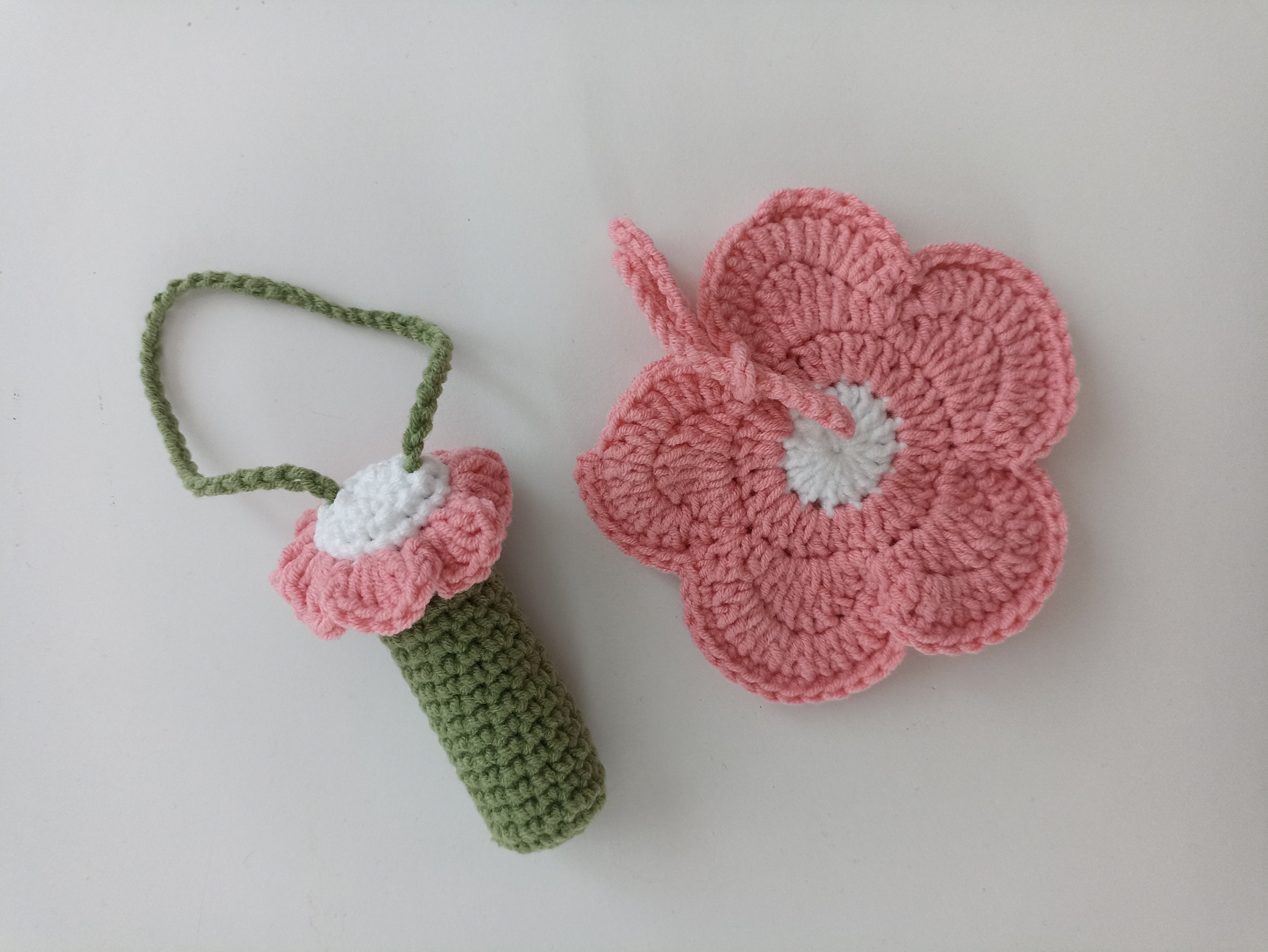 Flower Serisi Çanta Charm ve Lip Balm Kılıfı İkili Set - El Örgüsü Çiçek Çanta Charm Çeşitleri
