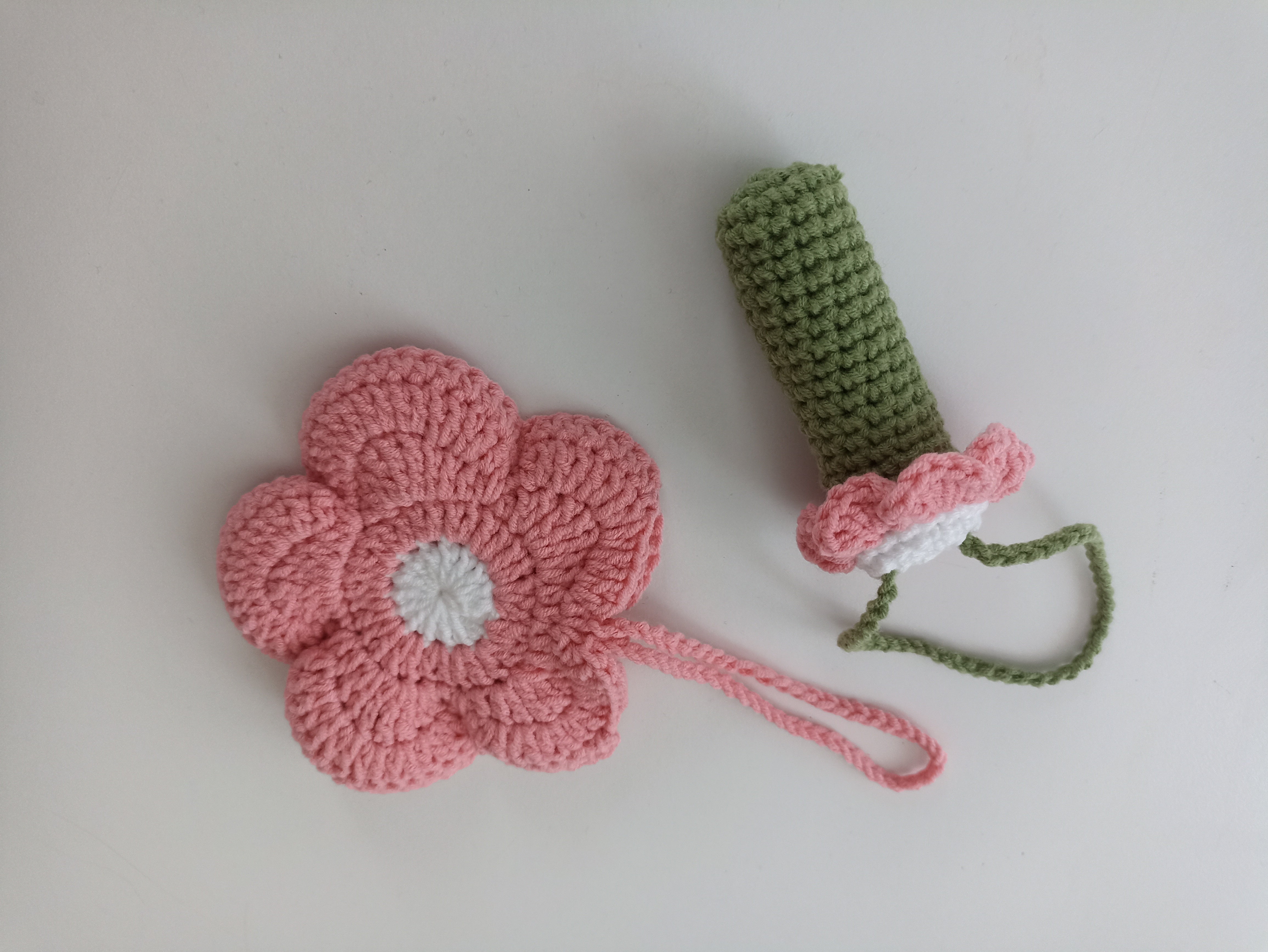 Flower Serisi Çanta Charm ve Lip Balm Kılıfı İkili Set - El Örgüsü Çiçek Çanta Charm Çeşitleri
