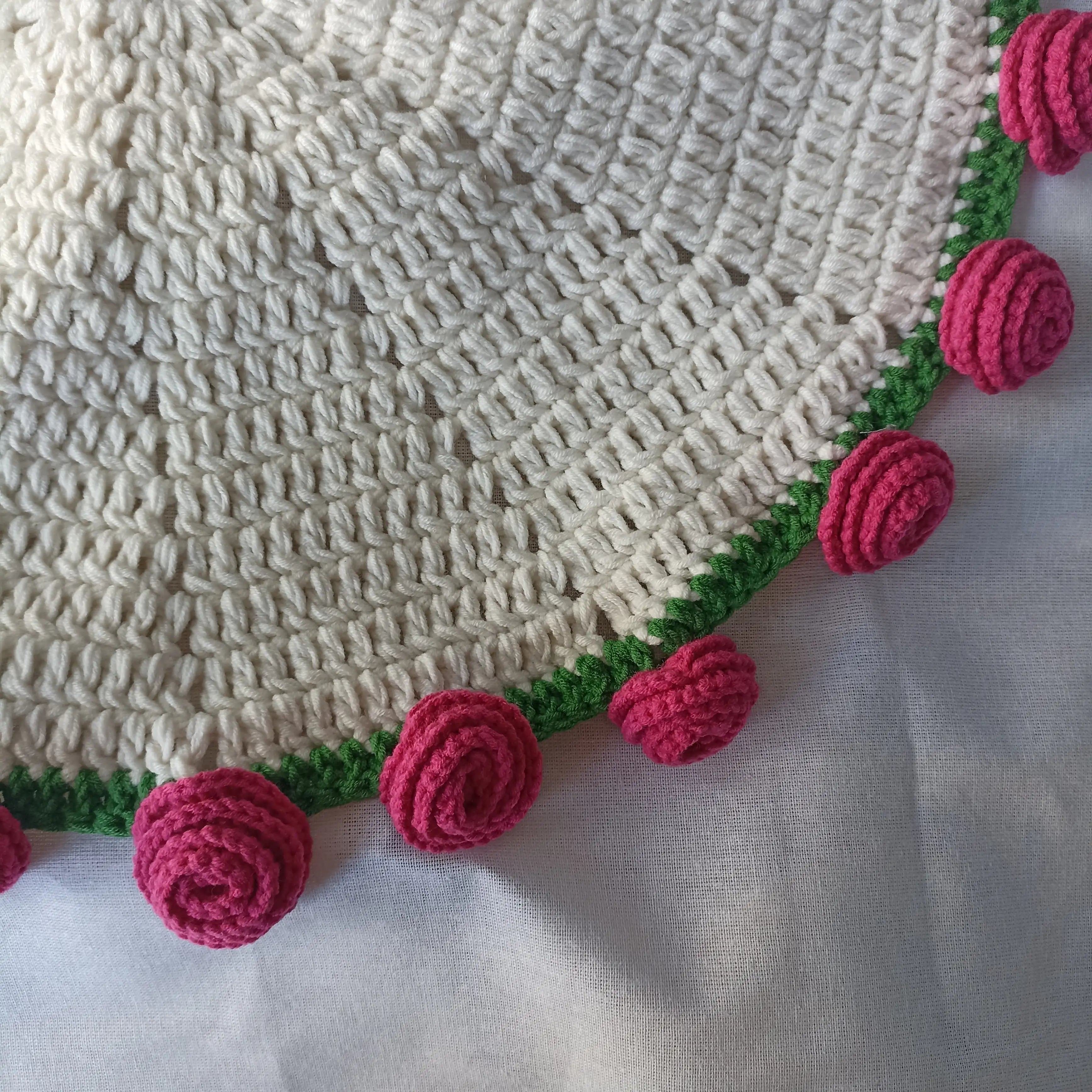 El Yapımı Fuşya Pembe Gül Buket Battaniye