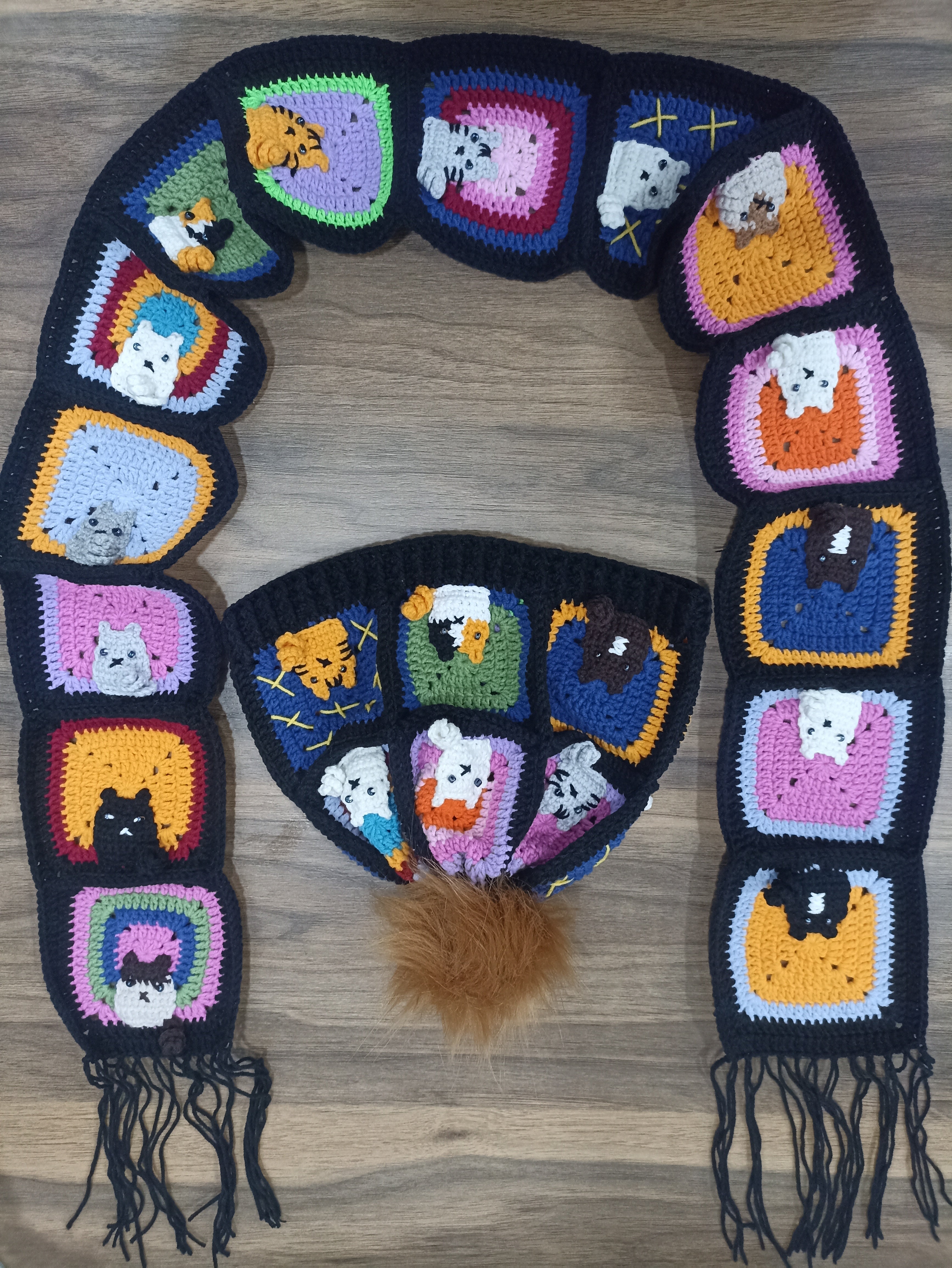Örgü Kedili Bere ve Atkı İkili Set - Siyah - Kedi Temalı Örgü Atkı ve Ponponlu Örgü Bere